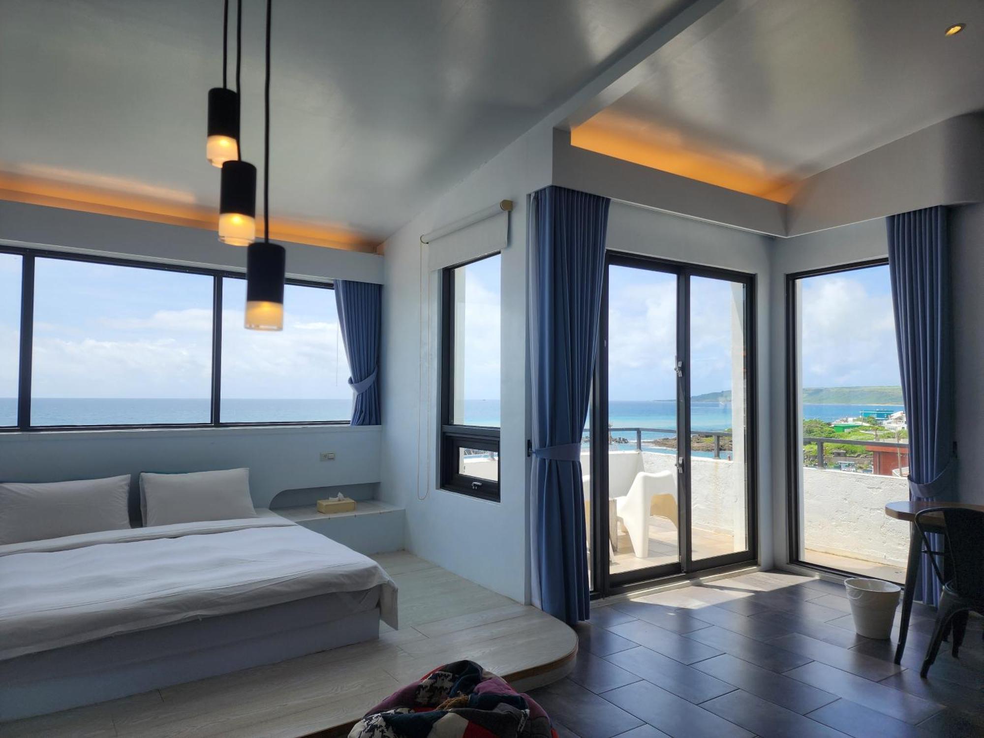 Sea Shore Hotel Manzhou Extérieur photo